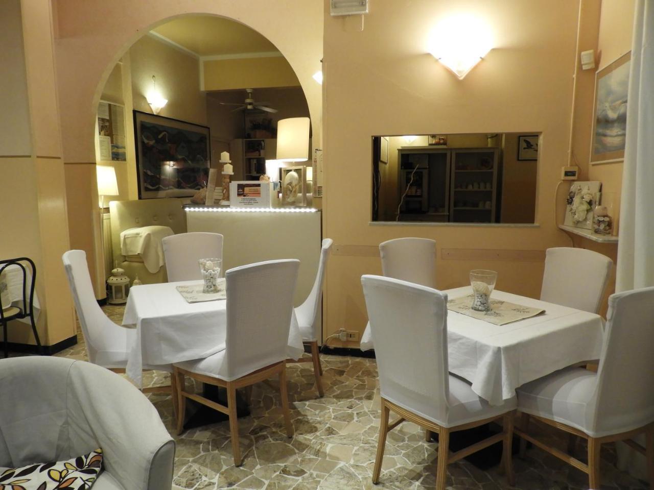 Albergo Glory Borghetto Santo Spirito Extérieur photo
